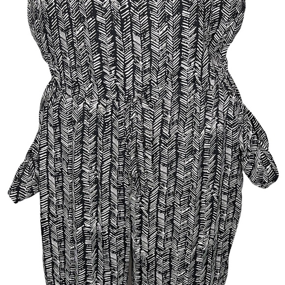 LOFT Black White Geometric Print Straight Neck Belted Jumpsuit Pockets Size M - Picture 5 of 11